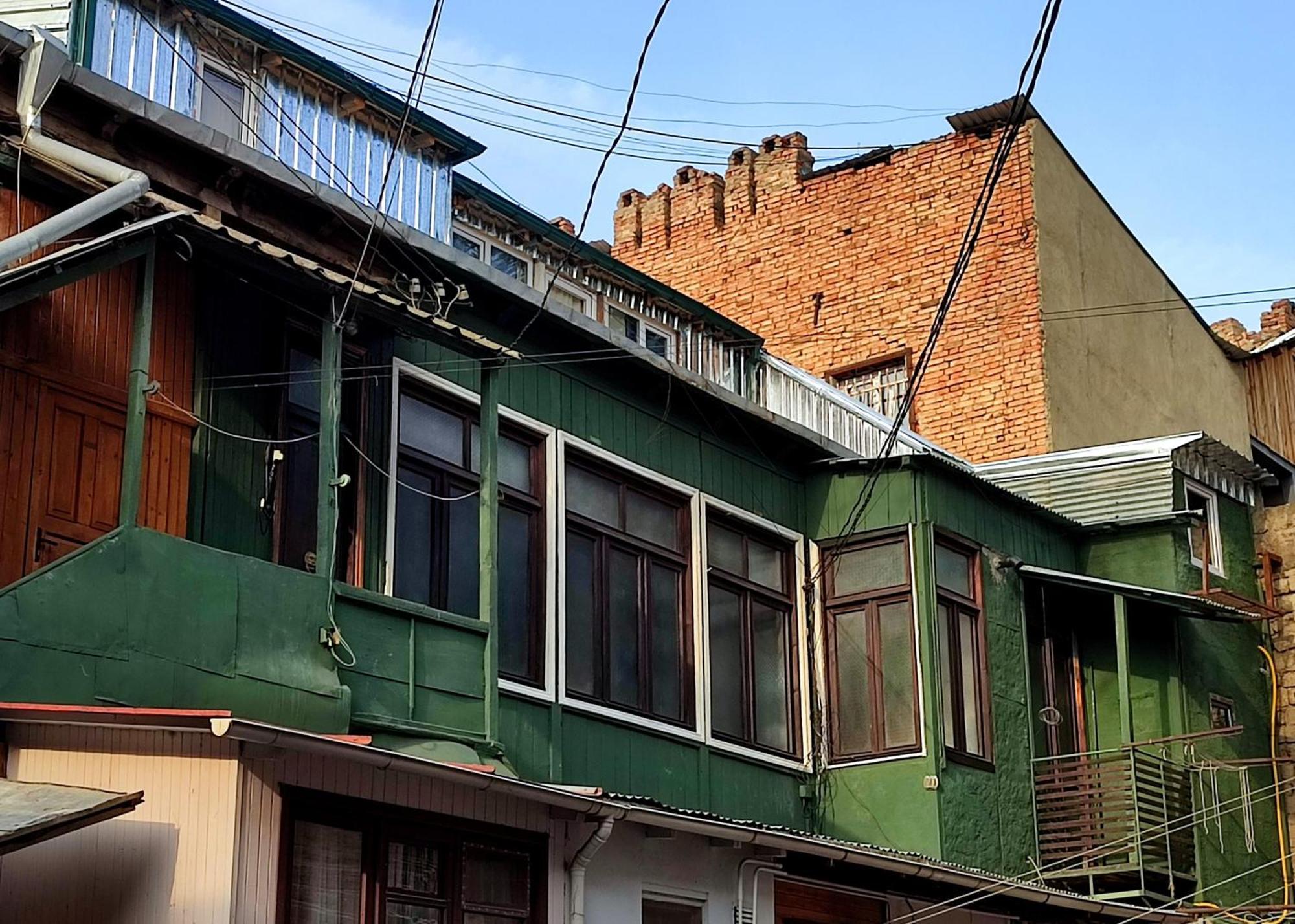 9 Doors Hotel Tbilisi Buitenkant foto